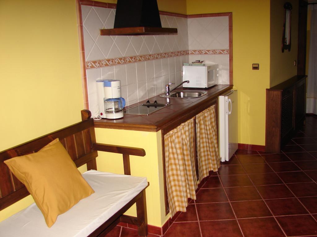La Boticaria Casa Rural Apartamento Descargamaría Exterior foto